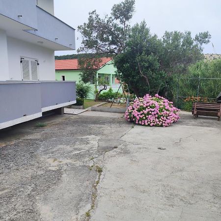 Apartment Valeria Lopar Kültér fotó